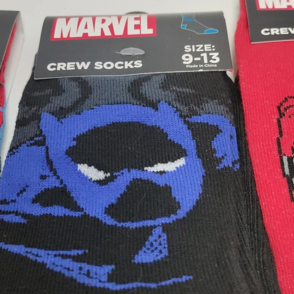 Marvel Men's Superhero Crew Socks - Blue, Black, Red - Picture 4 of 5